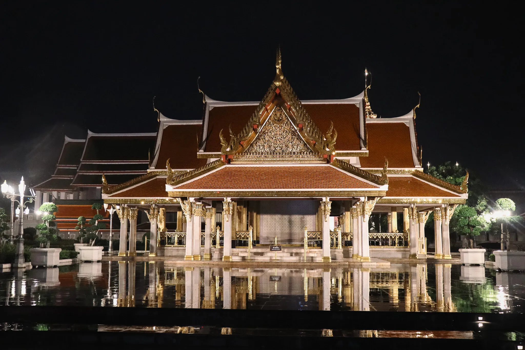 Maha Chetsadabodin Pavilion Court