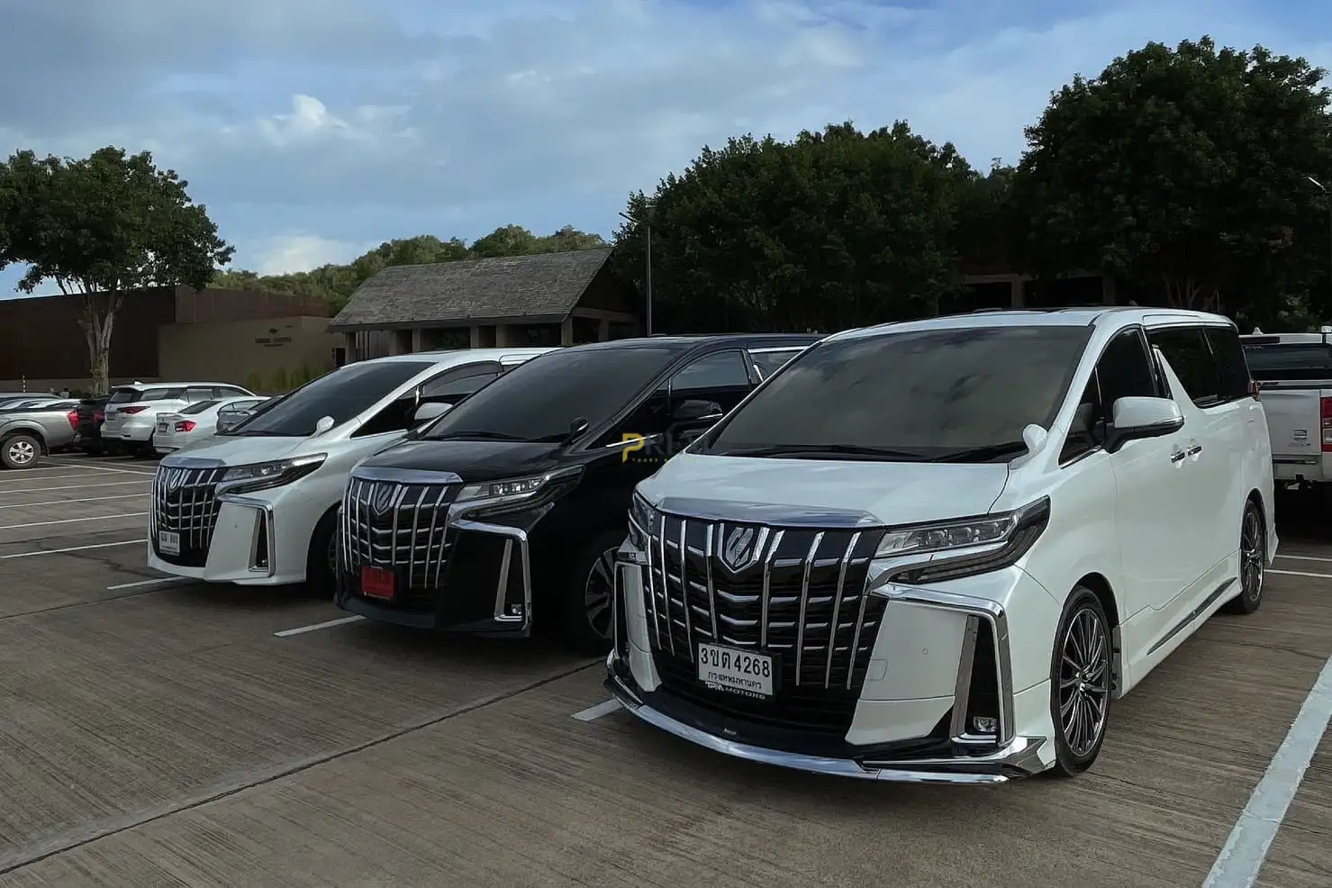 Toyota Alphard and Mercedes Benz E Class
