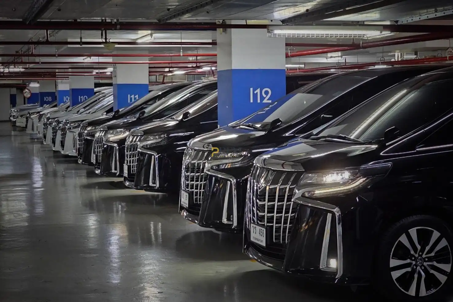 Toyota Alphard and Mercedes Benz E Class